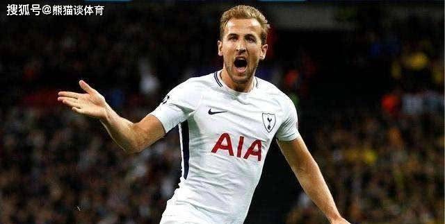  尼斯任意球大师当选月度最佳  